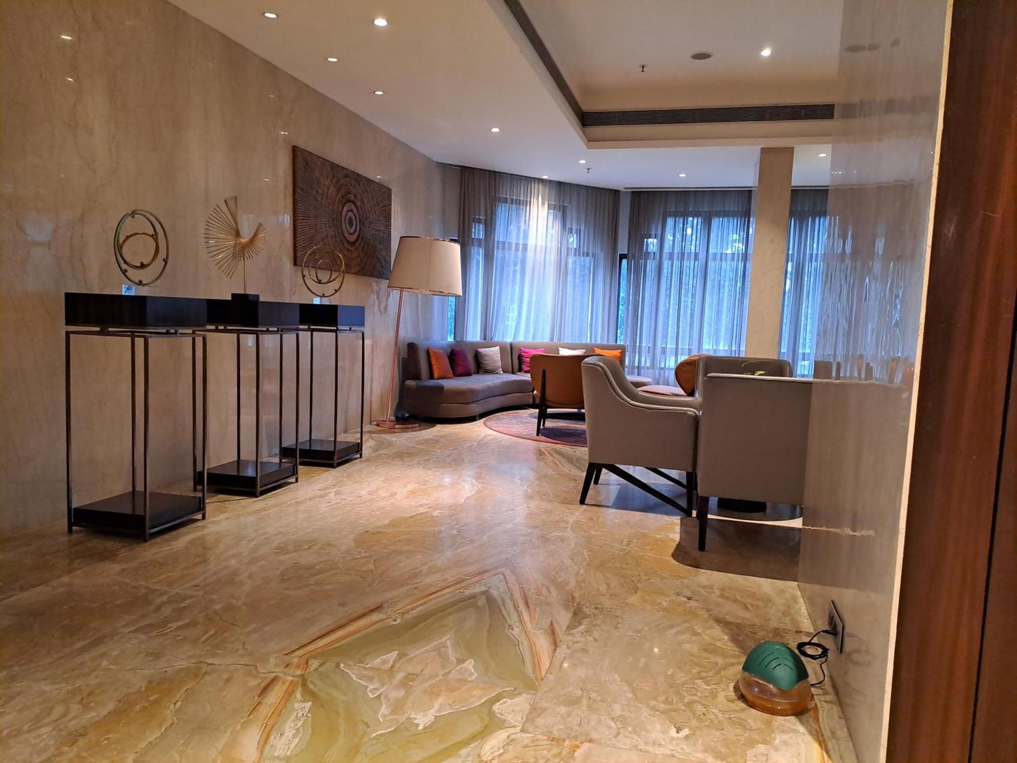 The Pride Hotel, Нагпур Екстериор снимка