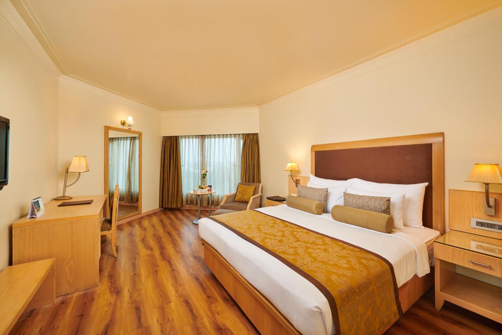 The Pride Hotel, Нагпур Екстериор снимка